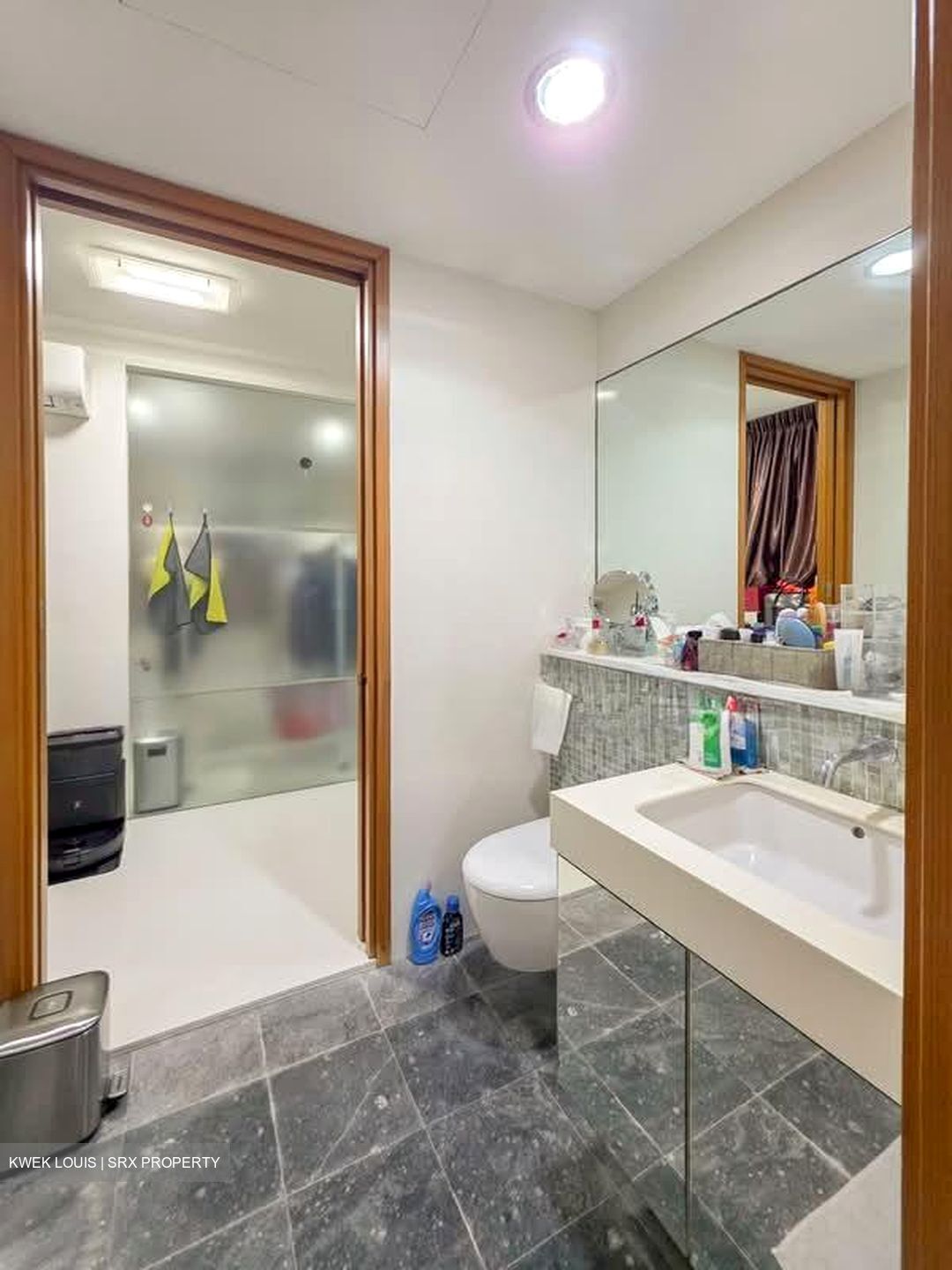 RV Suites (D10), Apartment #594596881